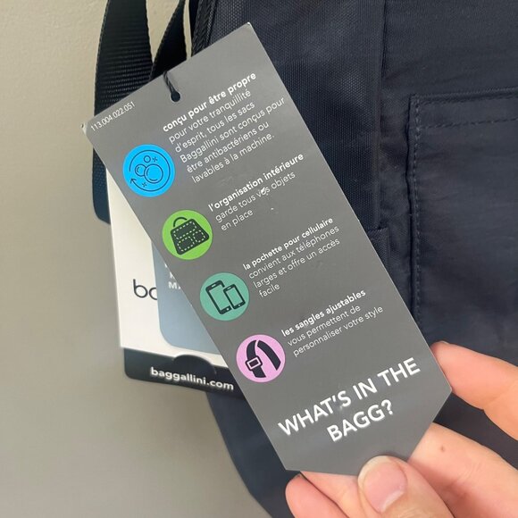 NEW Baggallini Get Carried Away Navy Tote With Adjustable Straps & Multiple Pock - Picture 4 of 8